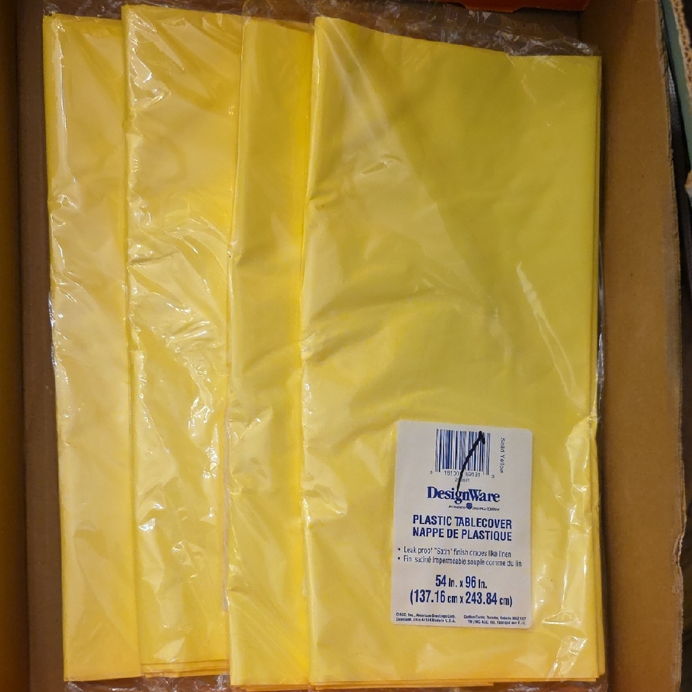 Set Of 4 - Designware Sunny Yellow Plastic Tablecover 54x 96 Inches